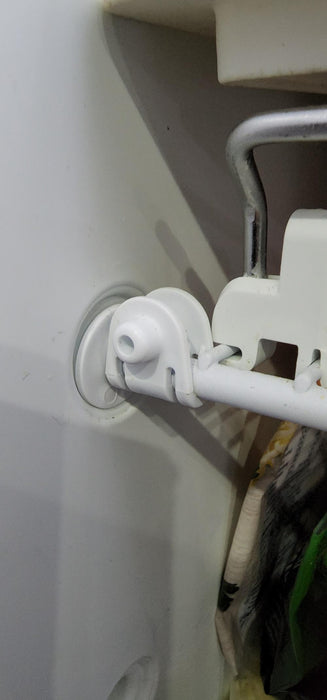 Shelf Retainer Plug - Suits Dometic RUA & RUC Fridges