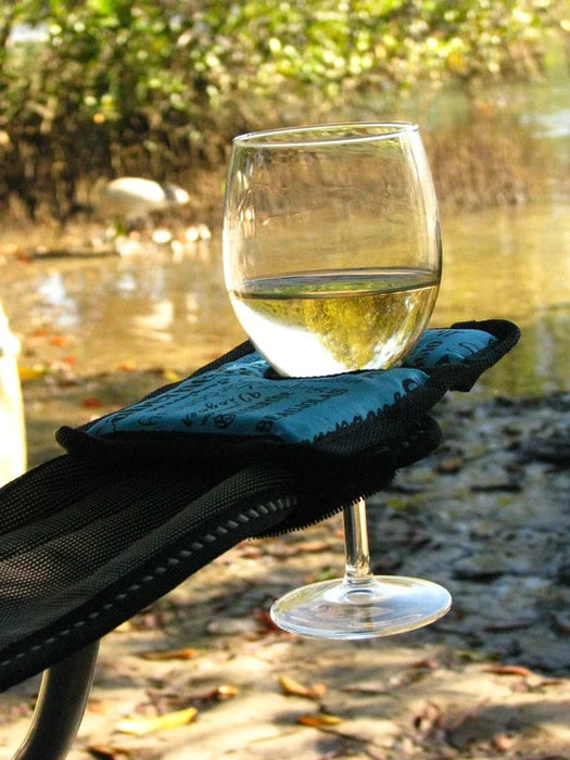 Winerest Wine Glass Holder Blue – Clever Camping Accessory for Wine Lovers