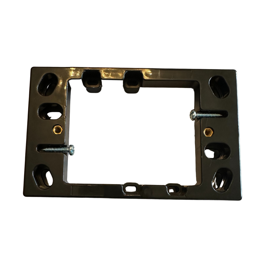 NCE USB Power Point Mount Block 18mm Black